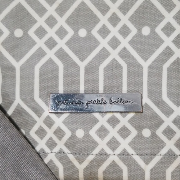 Petunia pickle bottom diaper bag - Picture 2 of 7